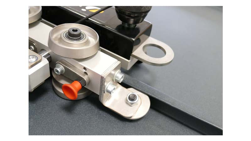 SRLT12 - Light seamer for standing seam profiles, with base for screw gun and tranport case